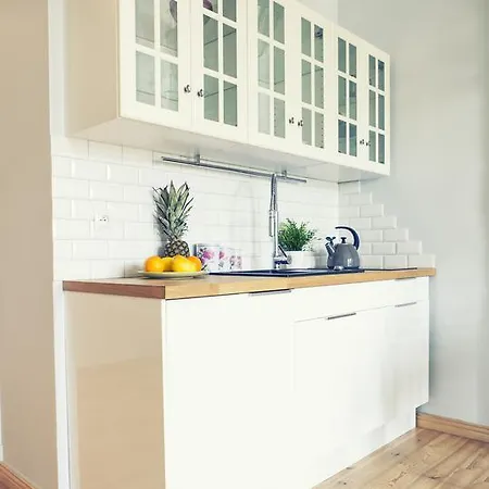 Homewell Pod Szczerbatym Познань